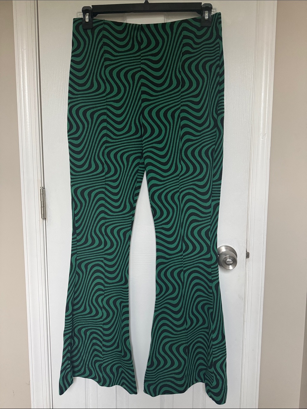 Zara Green and Black Wavy Flare Pants